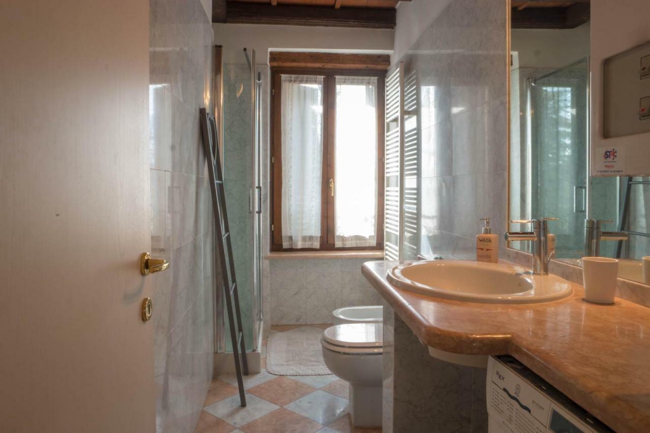 Casa Perotti Apartment Verona Luaran gambar